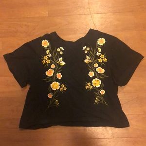 floral embroidered black crop top t shirt